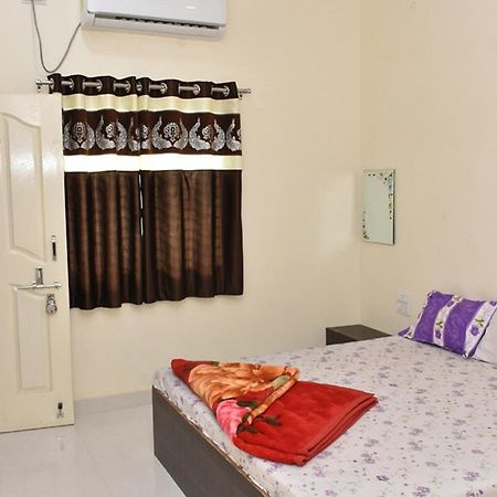 Hotel Shivalay Shegaon Экстерьер фото